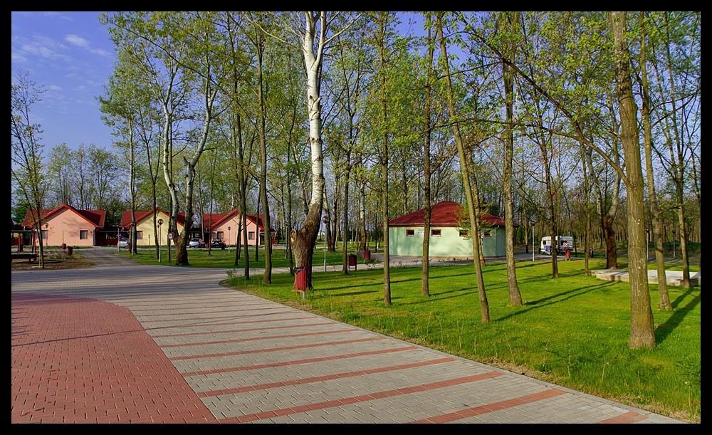 Sárkány Apartman, Sárkány Wellness és Gyógyfürdő Nyírbátor Exterior foto