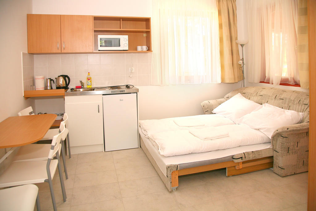 Sárkány Apartman, Sárkány Wellness és Gyógyfürdő Nyírbátor Habitación foto