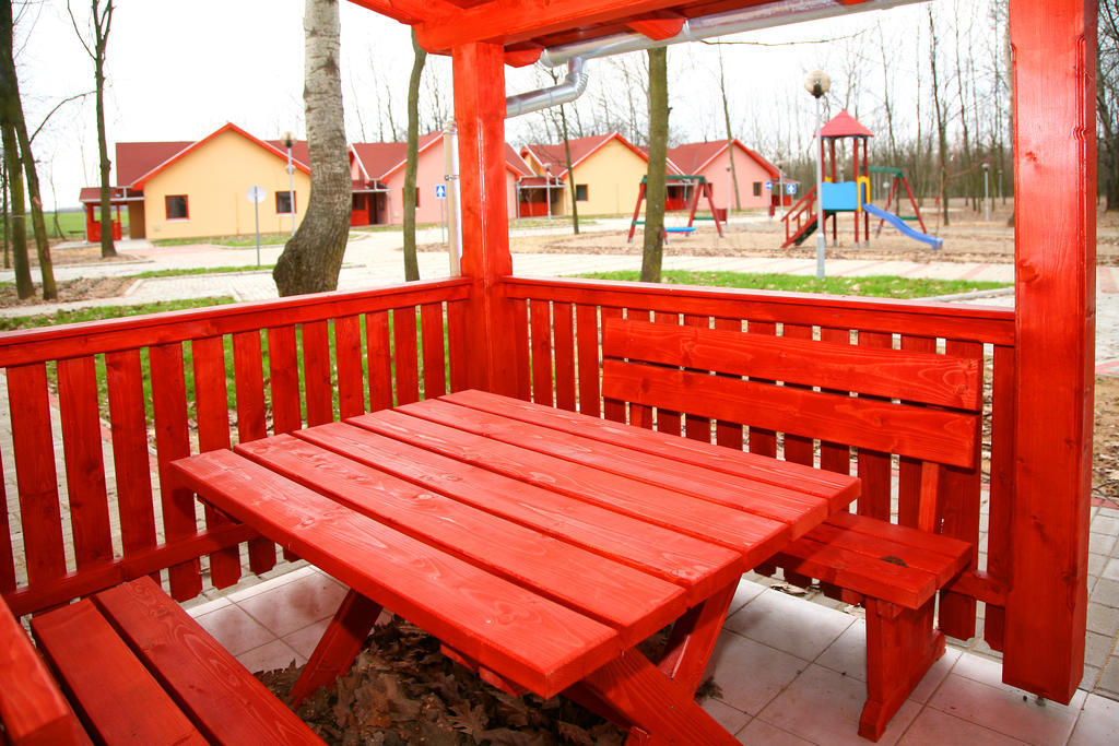 Sárkány Apartman, Sárkány Wellness és Gyógyfürdő Nyírbátor Habitación foto
